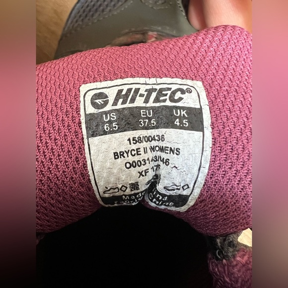 Hi-Tec Gray and Pink Athletic Shoes for Outdoor Adventures Hiking boots, trekk - Picture 6 of 7